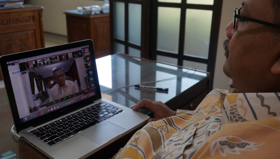 8321f7e1-9a84-4451-9b81-664b0706fc79