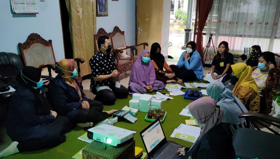 Ns Margono mengedukasi kader