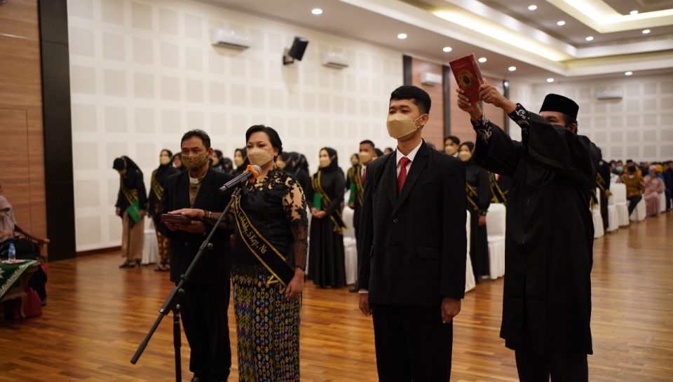 Prosesi pengambilan sumpah