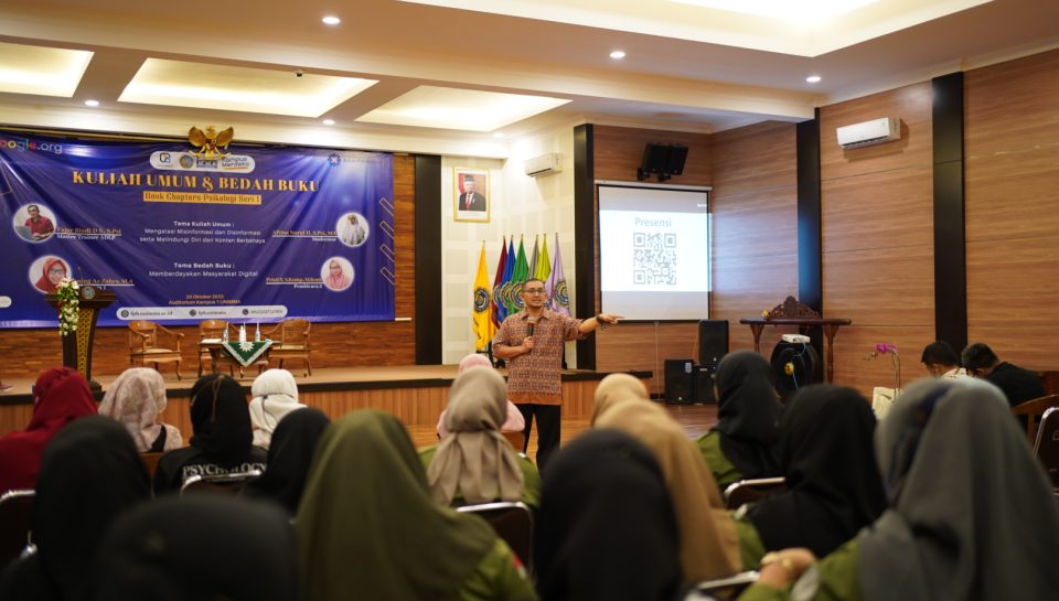 Fajar dalam paparannya