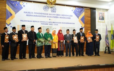 Rektor UNIMMA Menjadi Saksi Pelantikan Kepala Sekolah Muhammadiyah di Magelang