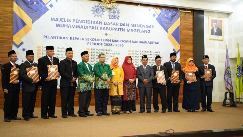 kepala sekolah terlantik