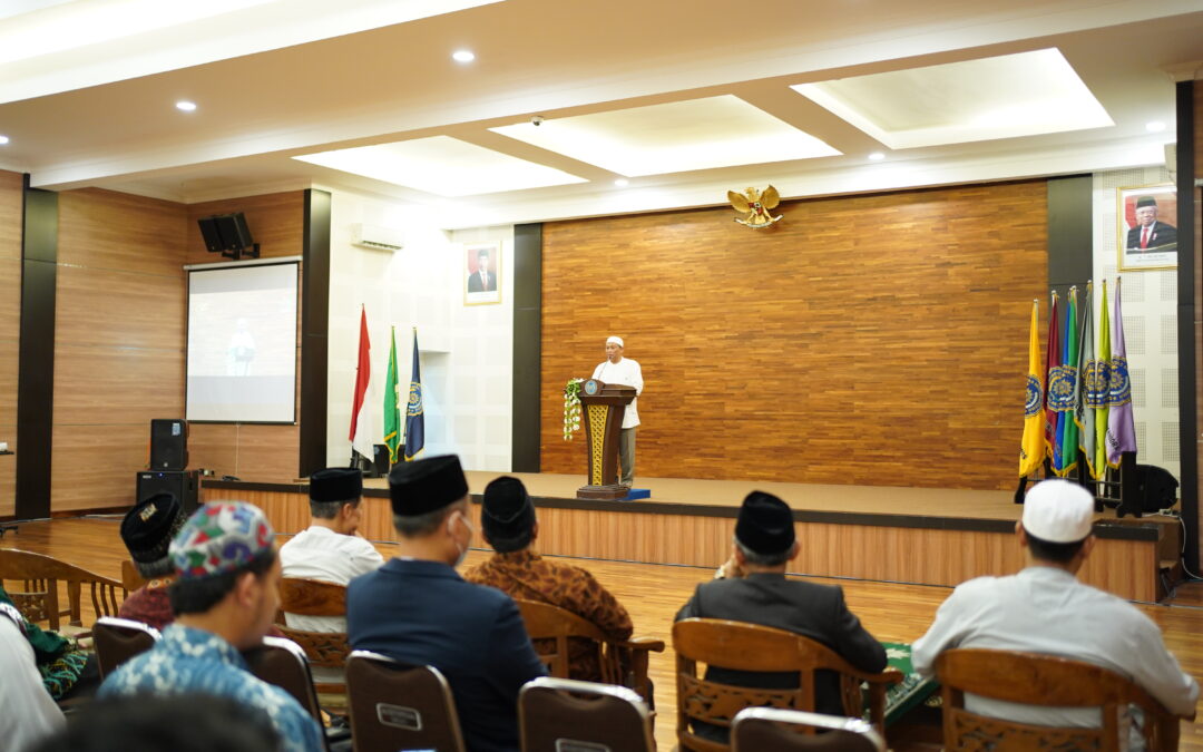 Semarak Ramadhan, Keluarga Besar UNIMMA Tarawih di Kampus