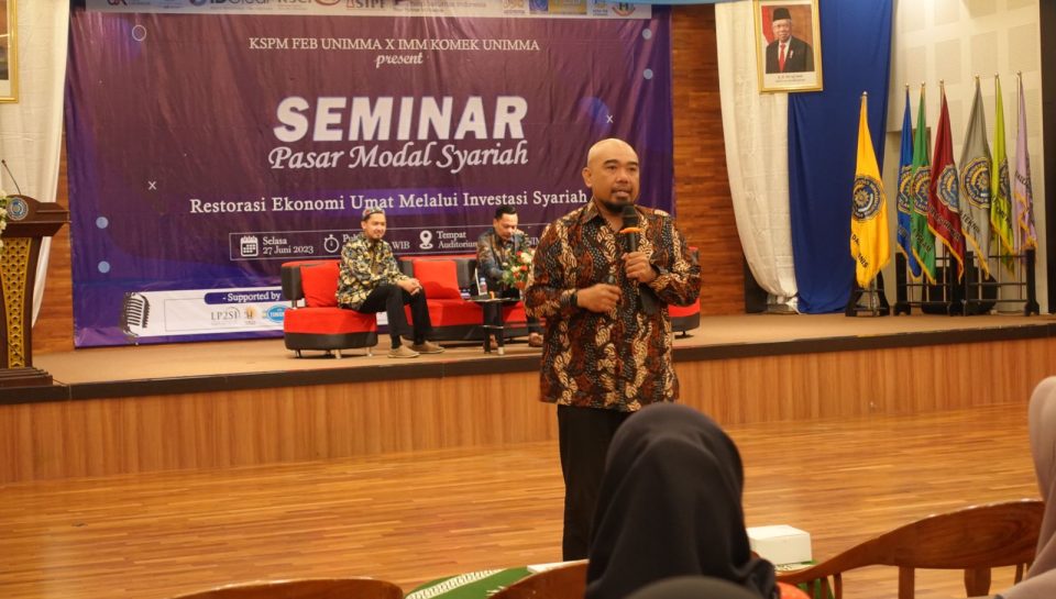 BEI memaparkan materi