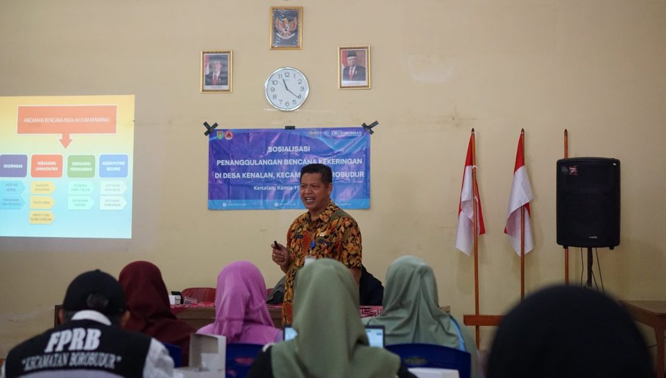 Penyampaian Materi oleh Kepala Bidang Kedaruratan dan Logistik BPBD Kabupaten Magelang