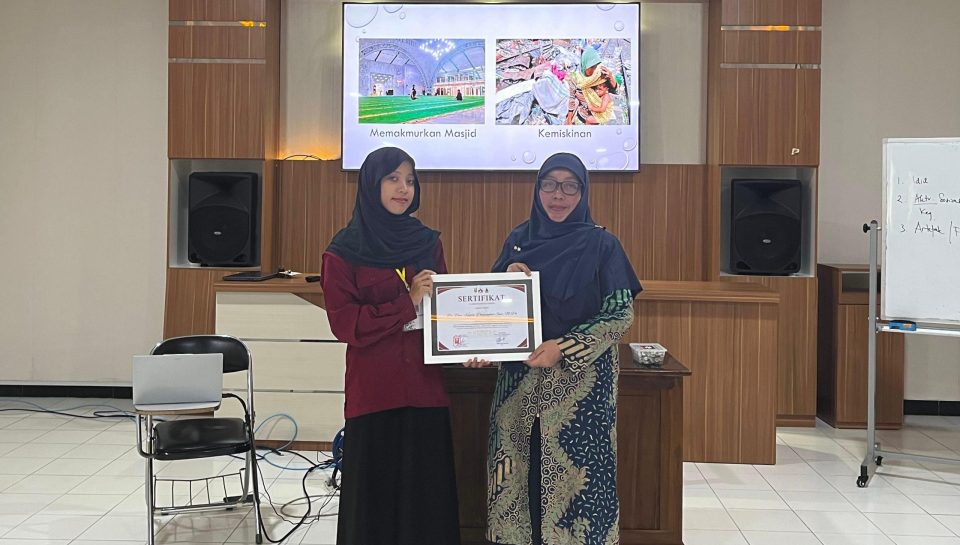 Dr Kanthi UNIMMA menjadi narsum DAMNas IMM