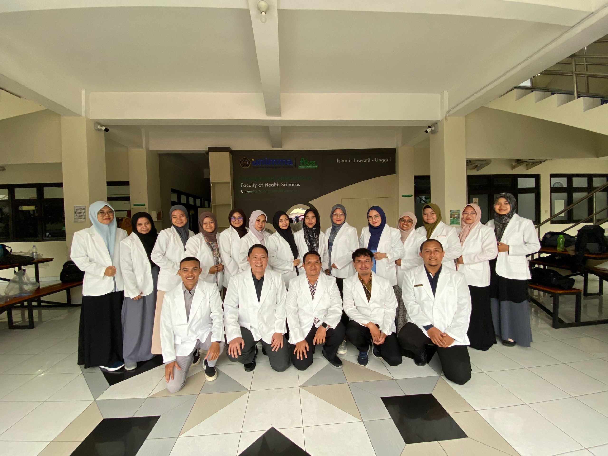 Cetak Apoteker Profesional, PSPPA Angkatan Pertama UNIMMA Lulus 100 Persen di Uji Kompetensi Nasional