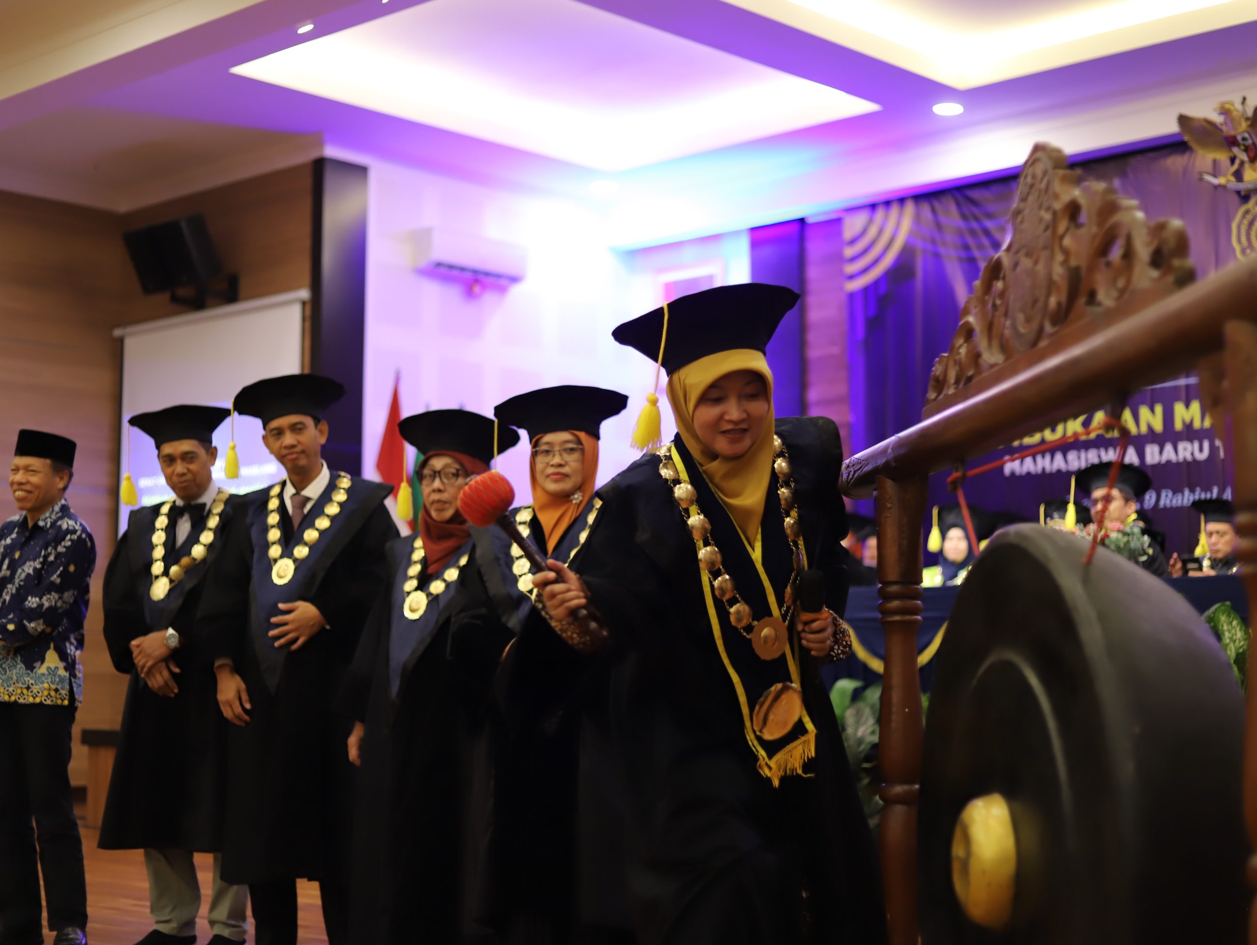 Pembukaan Masta UNIMMA: Rektor Tegaskan Mahasiswa Harus Berkarakter, Berkemajuan, dan Berdampak