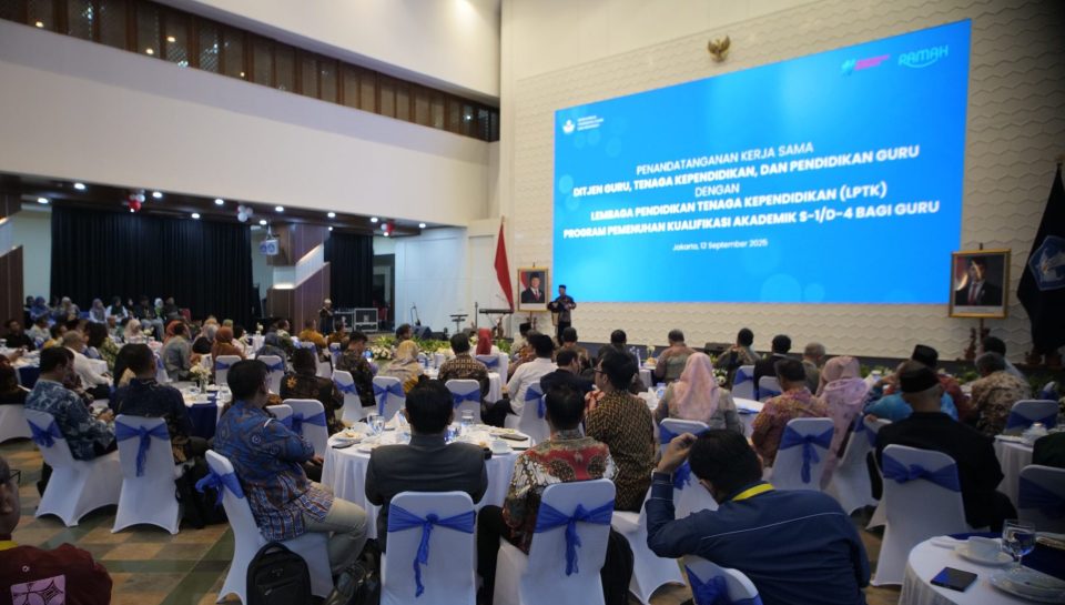 penandatanganan PKS UNIMMA