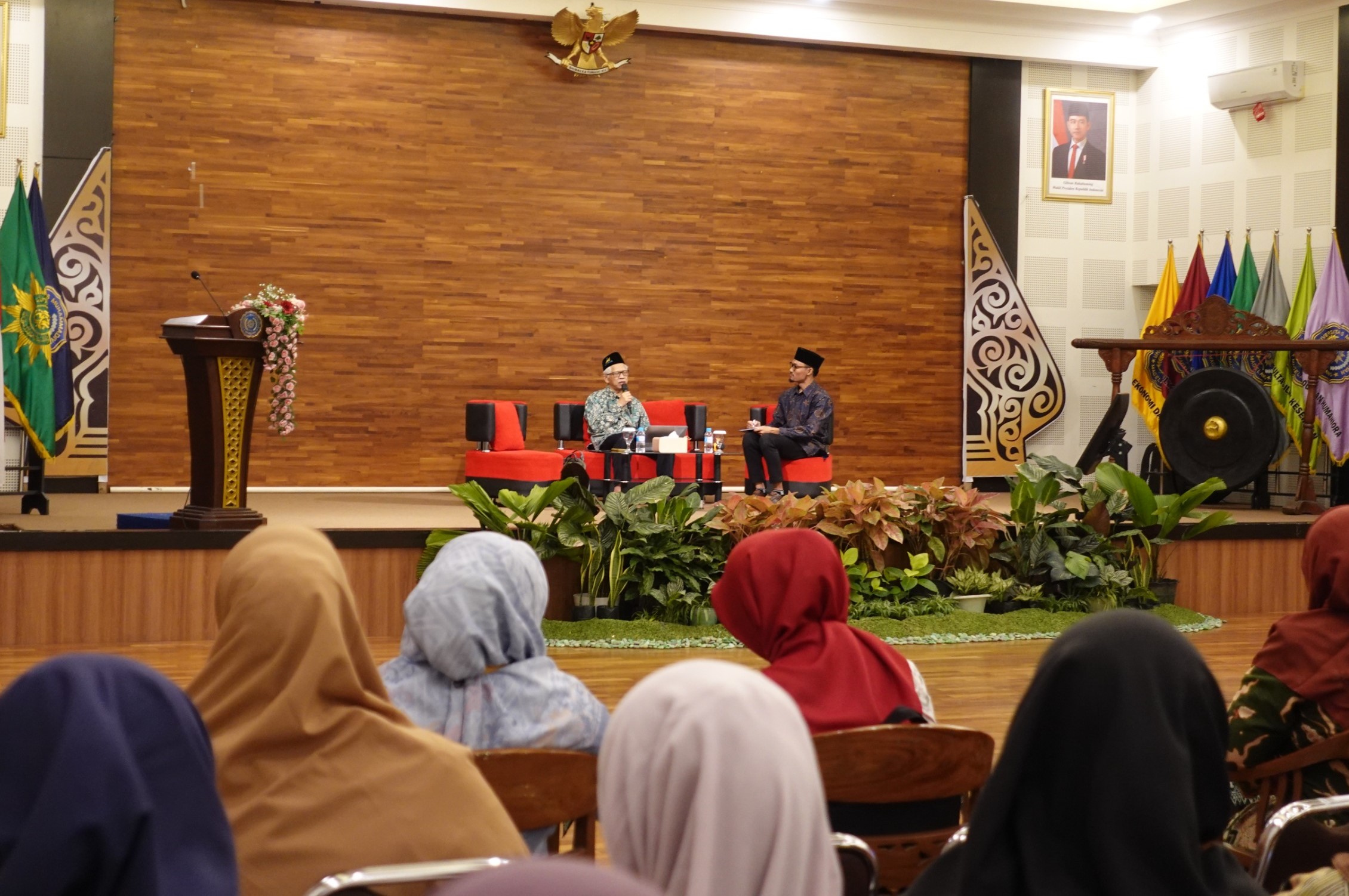 UNIMMA Mantapkan Komitmen AIK: Gelar Kajian Jumat Pagi bersama Prof. Sutrisno