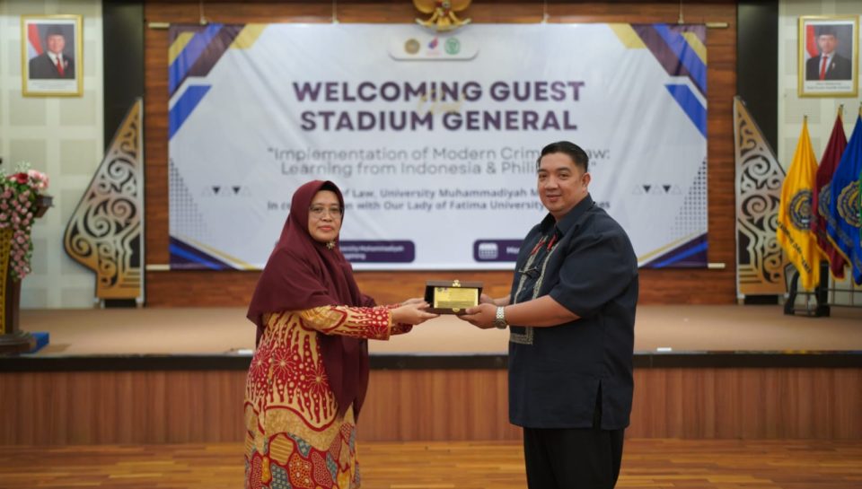 Rektor UNIMMA dengan OLFU Filipina