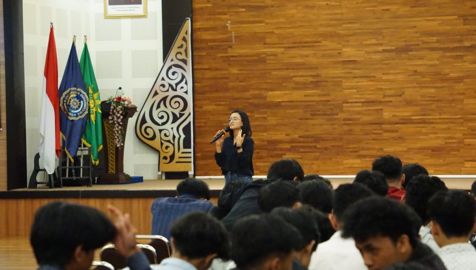 Rpadshow Pinasthika di UNIMMA