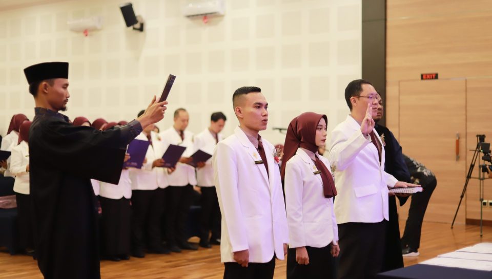 proses sumpah apoteker UNIMMA