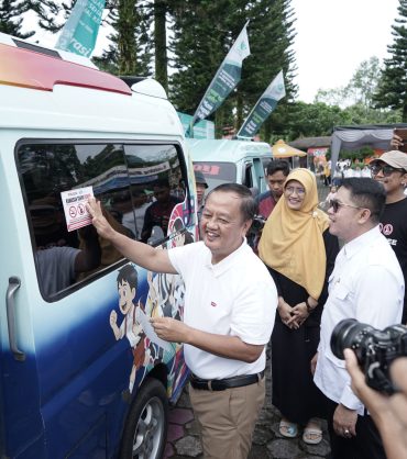 Wakil Walikota didampingi Walikota dan Ketua MTCC UNIMMA