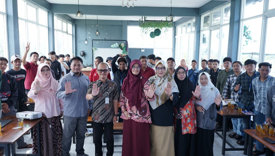 foto bersama Sekolah Tani Mandiri UNIMMA