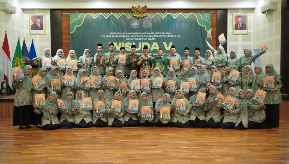 Wisuda program Pendidikan Kemuhammadiyahan UNIMMA (1)