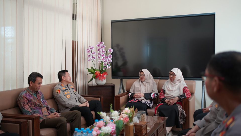 Perkuat Sinergi Kelembagaan, UNIMMA Terima Kunjungan Kapolres Magelang Kota yang Baru