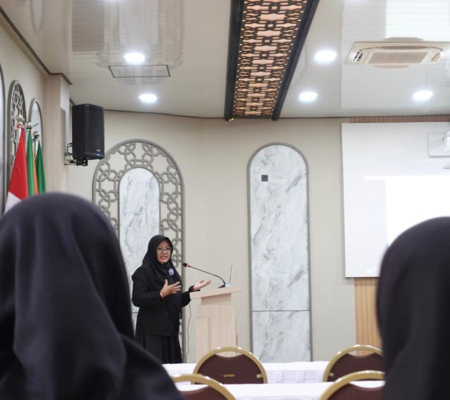 Rafiastiana Capritasari, Dosen Farmasi UNIMMA Raih Gelar Doktor Ilmu Farmasi dengan Riset Nanoenkapsulasi Poliherbal untuk Diabetes (1)