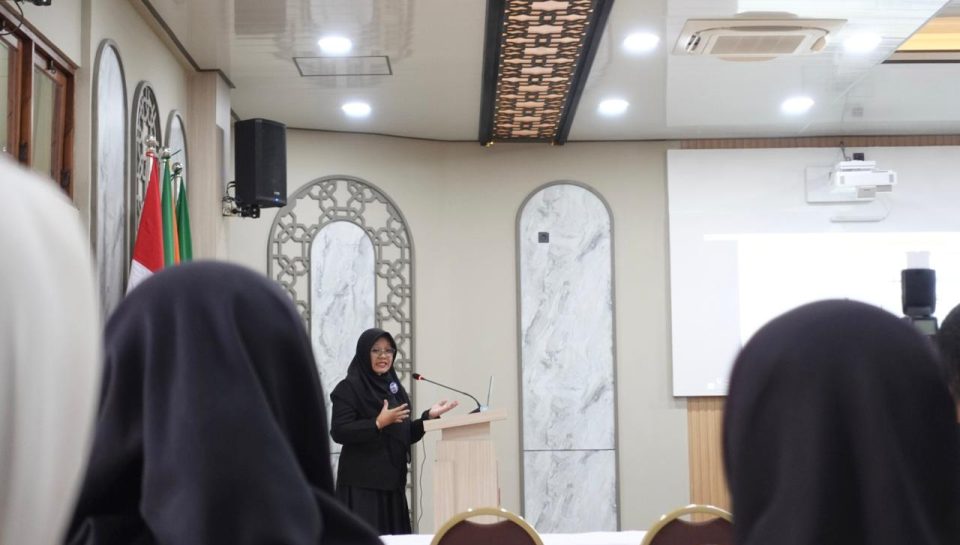 Rafiastiana Capritasari, Dosen Farmasi UNIMMA Raih Gelar Doktor Ilmu Farmasi dengan Riset Nanoenkapsulasi Poliherbal untuk Diabetes (1)