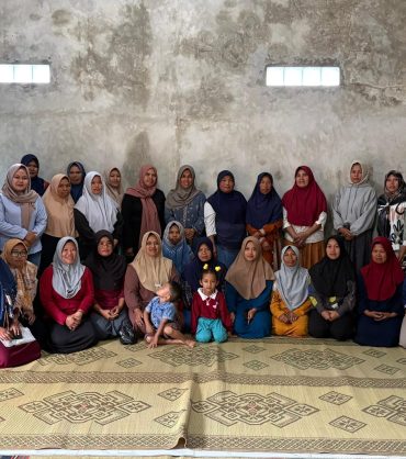 Jangkau Anak Tidak Sekolah, Mahasiswa KKN UNIMMA Hadir di Desa Banyusidi, Pakis (1)