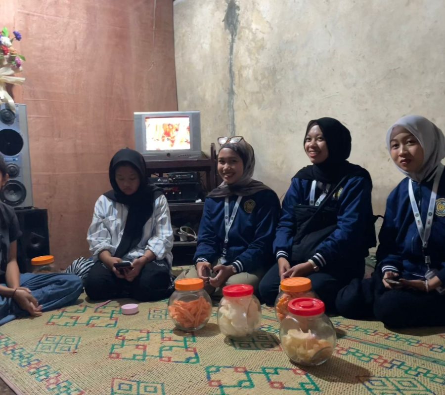 KKN UNIMMA Tuntaskan Validasi Data ATS, Perkuat Dasar Kebijakan Pendidikan Desa Pesidi