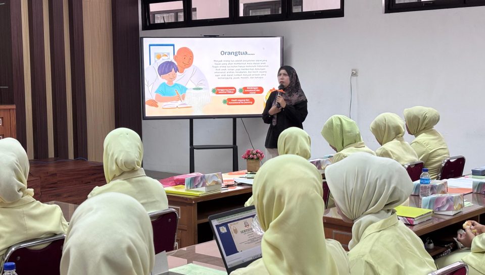 Bangun Generasi Berkarakter, Dosen Psikologi UNIMMA Kupas Seni Menjadi Orang Tua