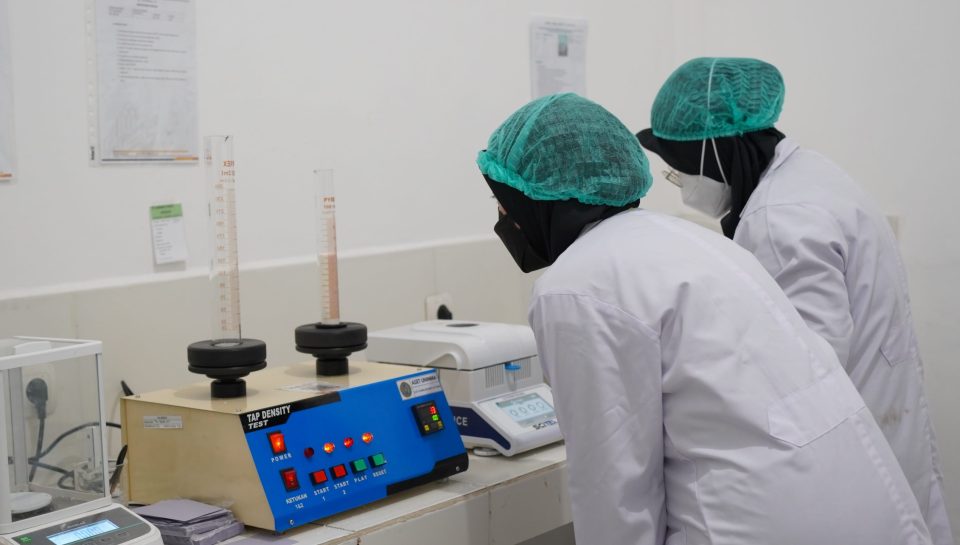 Komitmen Cetak Lulusan Siap Industri, Farmasi UNIMMA Fasilitasi Sertifikasi BNSP