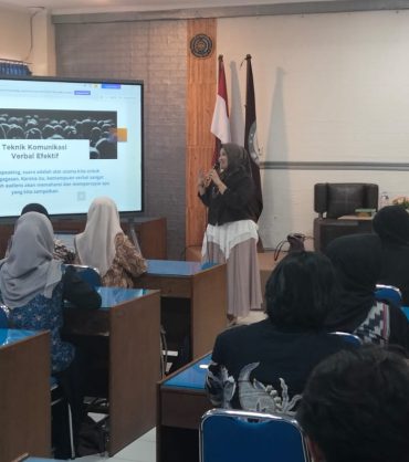 Komunitas Peradilan Semu FH UNIMMA Tingkatkan Kapasitas Anggota melalui Upgrading dan Pelatihan Public Speaking