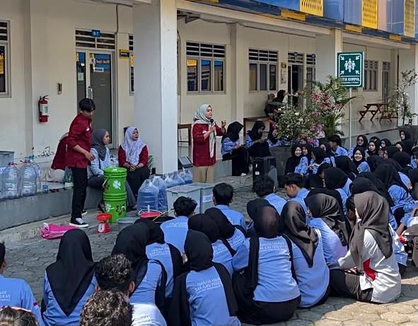 Siapkan Guru Peduli Lingkungan, PGSD UNIMMA Gelar Pelatihan Pengelolaan Sampah Berkelanjutan