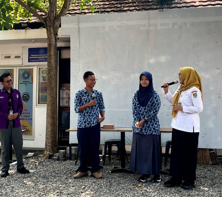 Belajar Kenali Diri, UKM FORDA UNIMMA Edukasi Psikologi Siswa SMPN 5 Kota Magelang