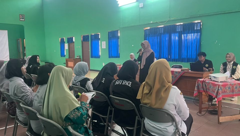 Dorong Masa Tua Sejahtera Secara Psikologis, UKM Forda UNIMMA Gelar Edukasi bagi Lansia