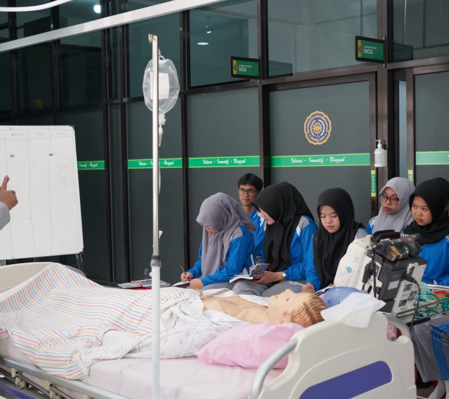 Tingkatkan Kesiapsiagaan Kegawatdaruratan, FIKES UNIMMA Gelar Pelatihan BTCLS Berbasis Standar Kemenkes RI
