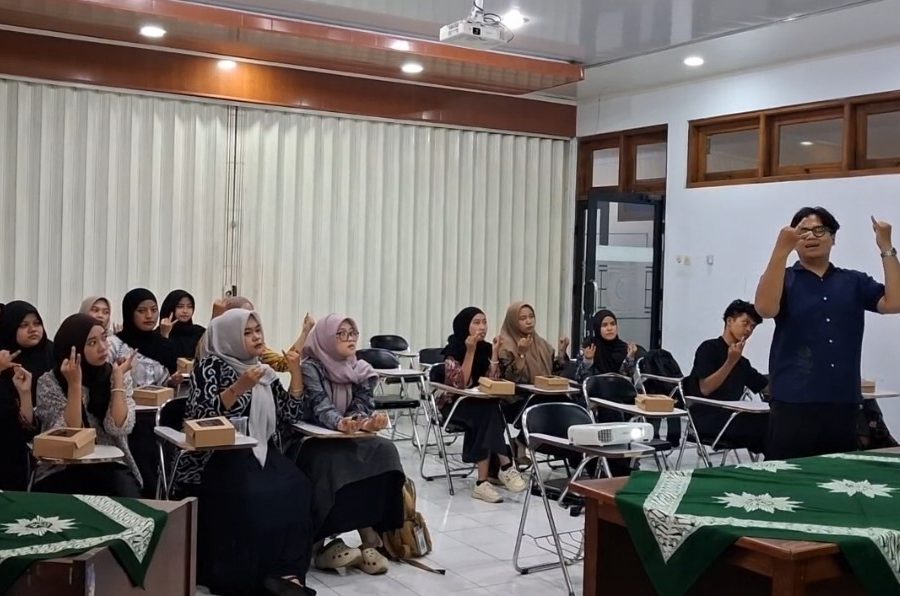 Pelatihan Jarimatika PGMI UNIMMA