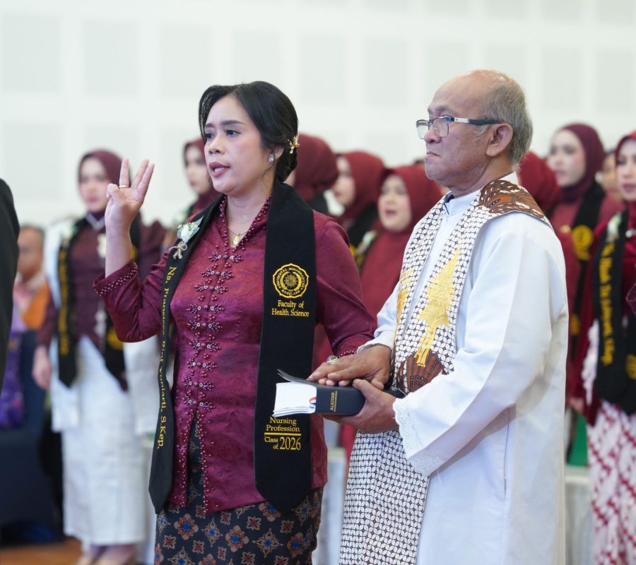 Wisuda dan Angkat Sumpah Keperawatan UNIMMA, Lulusan Didorong Menjadi Perawat Kompeten dan Humanis